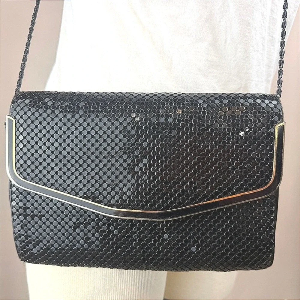 Vintage 60s Evening Metal Mesh Clutch Purse Chain Strap Black Gold Tone |9x6|
